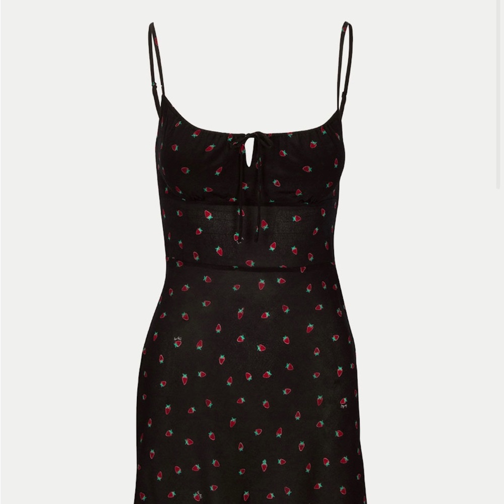 NWT Realisation Par strawberry dress large NWT